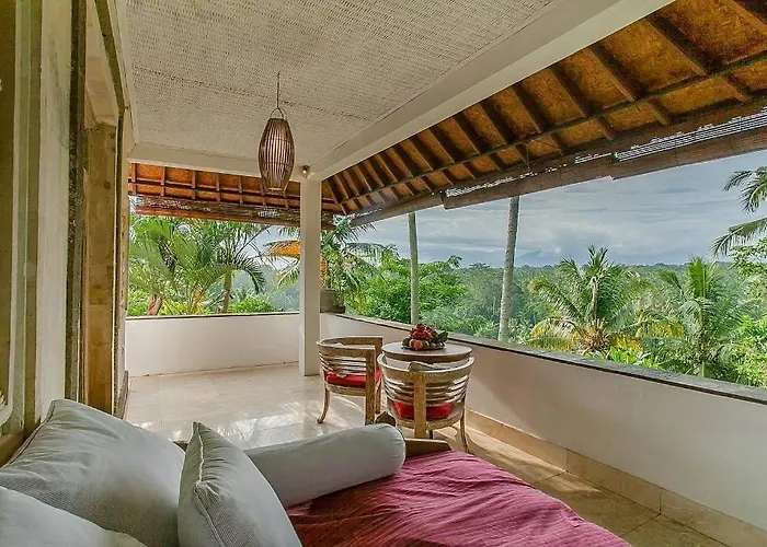 Sayan Terrace Resort