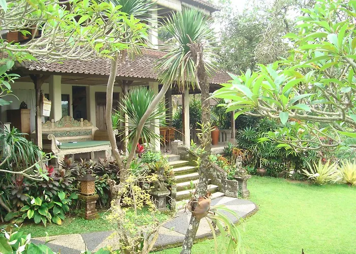 Sayan Terrace 4*